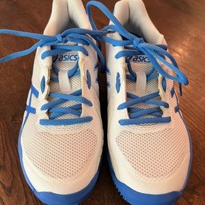 NEW! Clay court ASICS